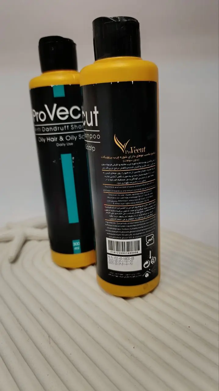 شامپو پروویکات مخصوص موهای چرب و دارای شوره حجم 300 میل