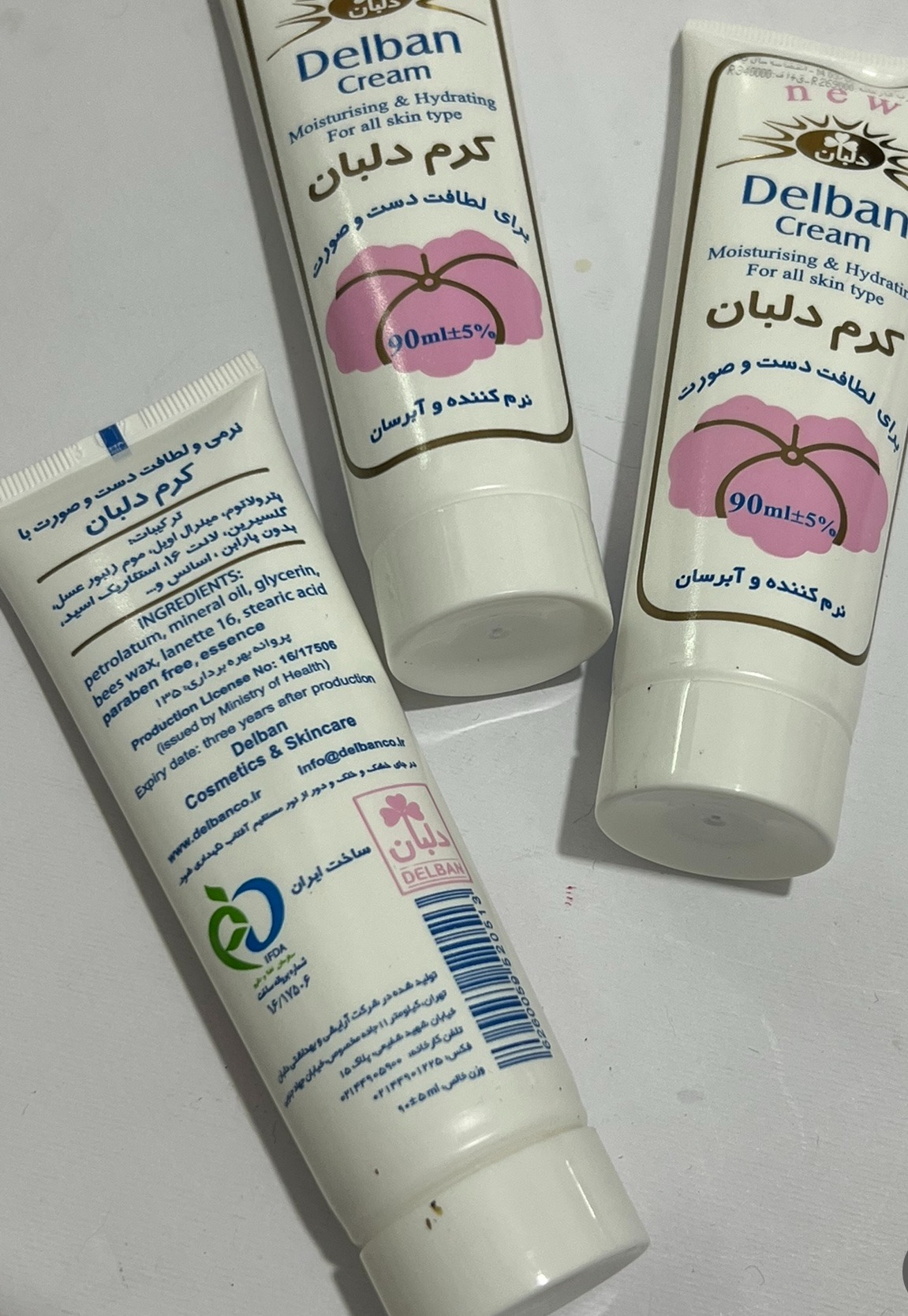 کرم دلبان تیوپی مرطوب کننده دست وصورت