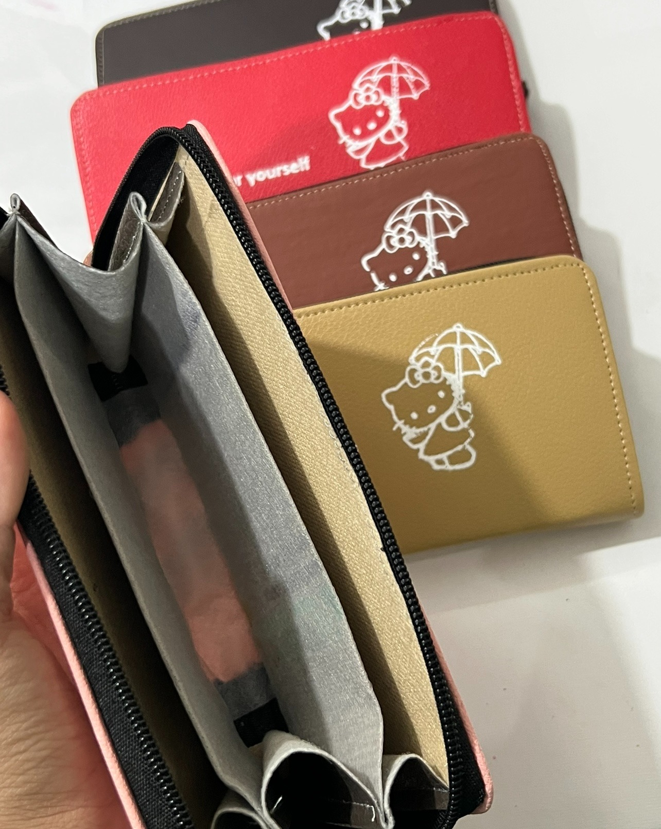 کیف پول سایزبزرگ زنانه