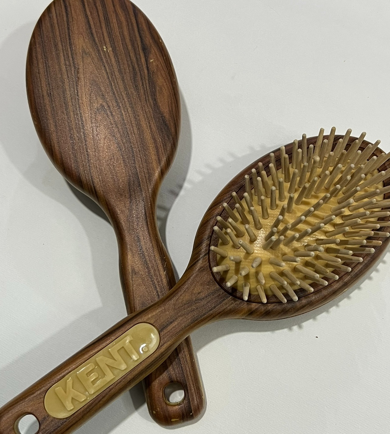 شانه چوبی کنت راه راه